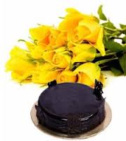 6 yellow roses with 1/2 kg chocolate cake