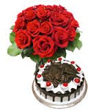 6 red roses with 1 kg black forest cake